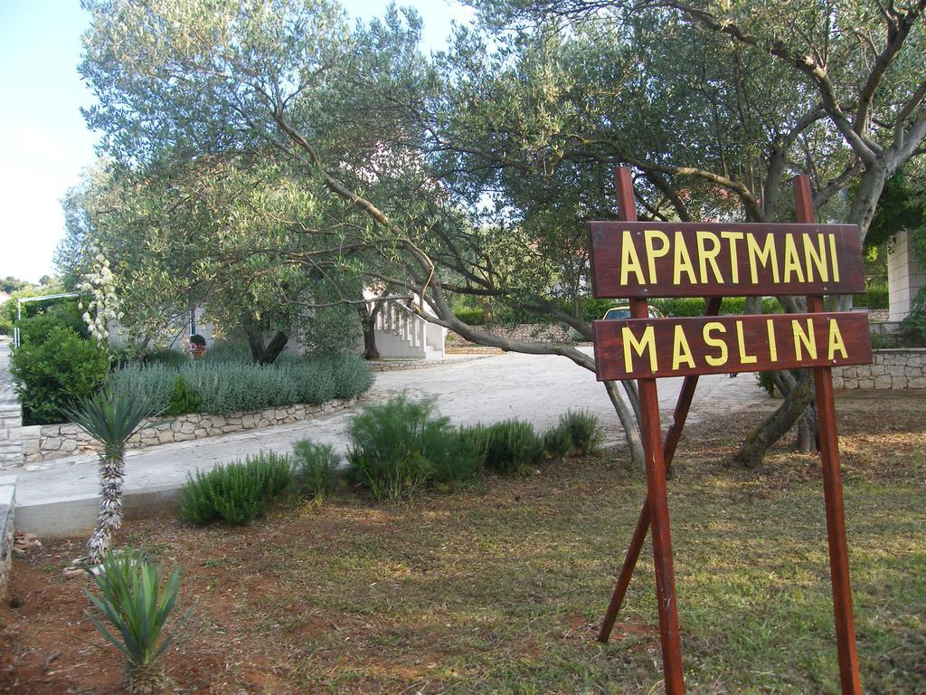 Apartments Maslina Lumbarda Eksteriør billede
